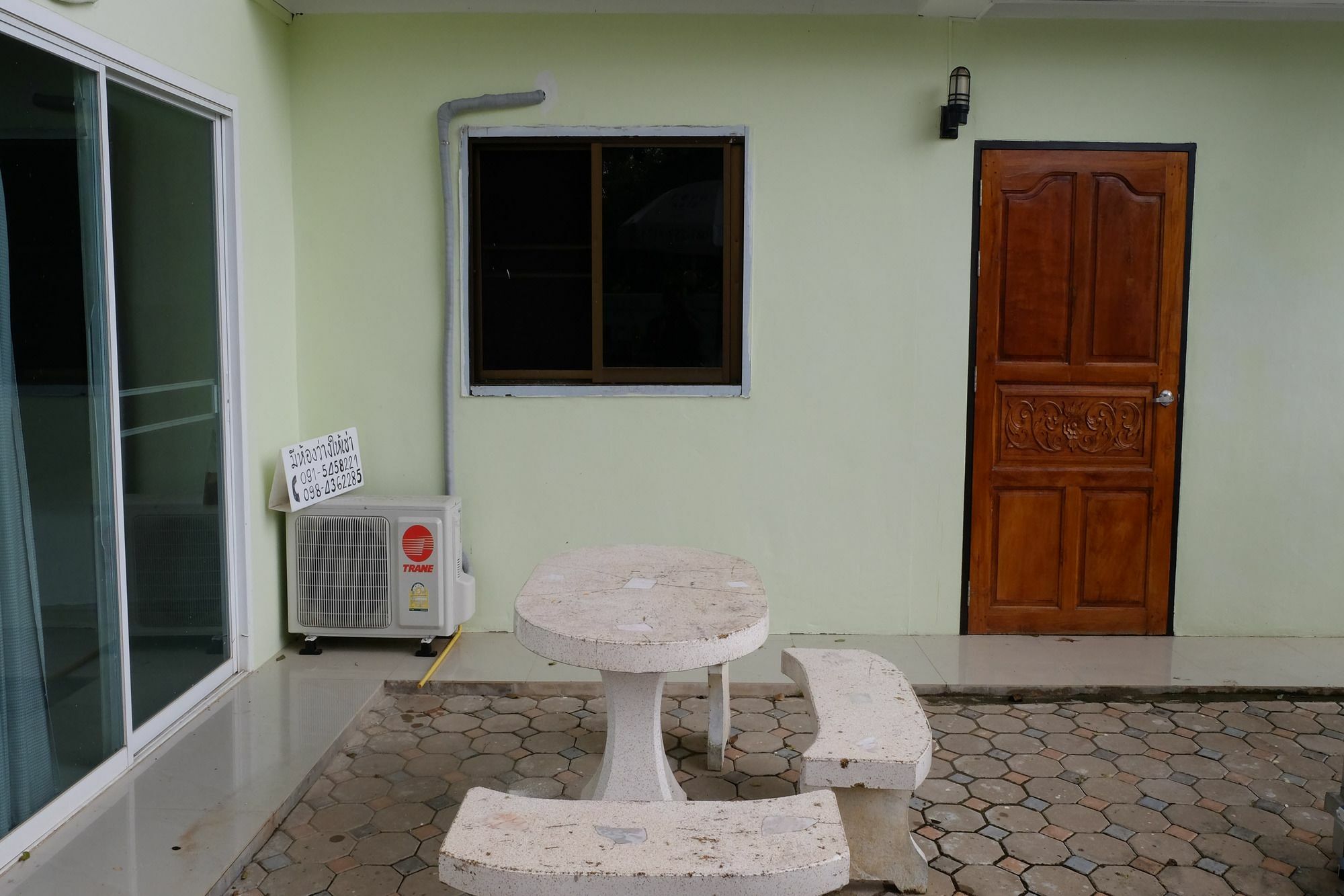 Chomlay Restaurant & Room For Rent Ban Nai Rai Exterior foto